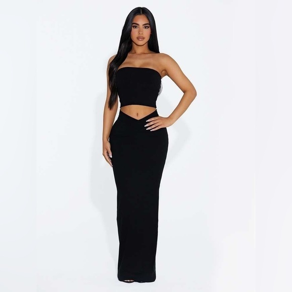 NEW NAKED WARDROBE BABY SNATCHED V CUT MAXI FLOOR LENGTH HIGH RISE SNATCH SKIRT - Picture 5 of 6